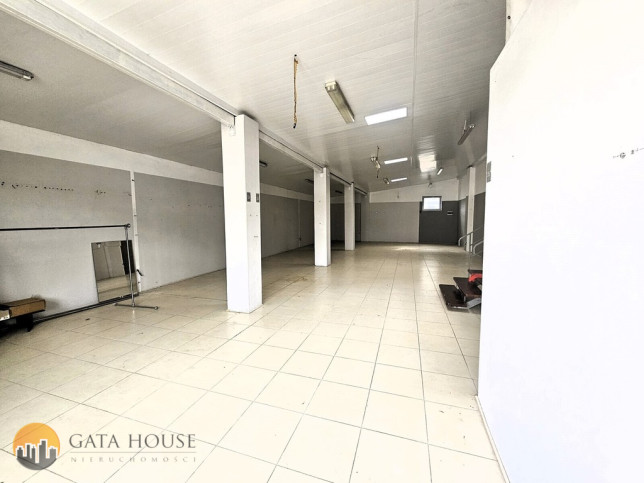 Commercial space Sale Lipsko Spacerowa 11