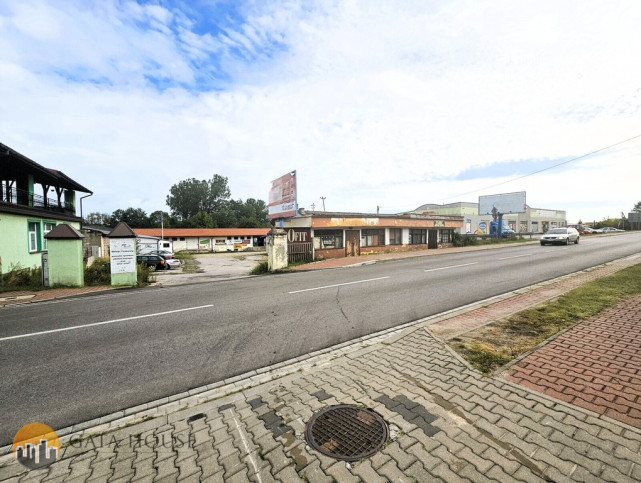 Commercial space Sale Lipsko Spacerowa 21