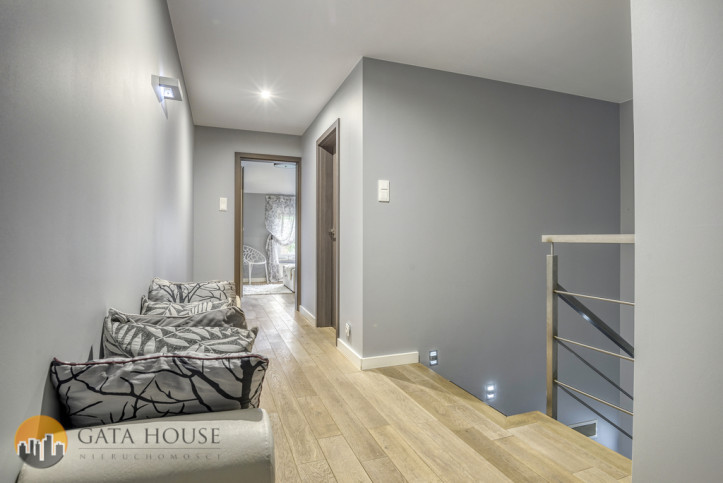 Дом Продажа Warszawa Wolbromska 13